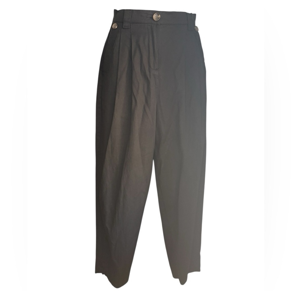 Every women’s black pleated dressy pants button detail pockets high waisted sz 2